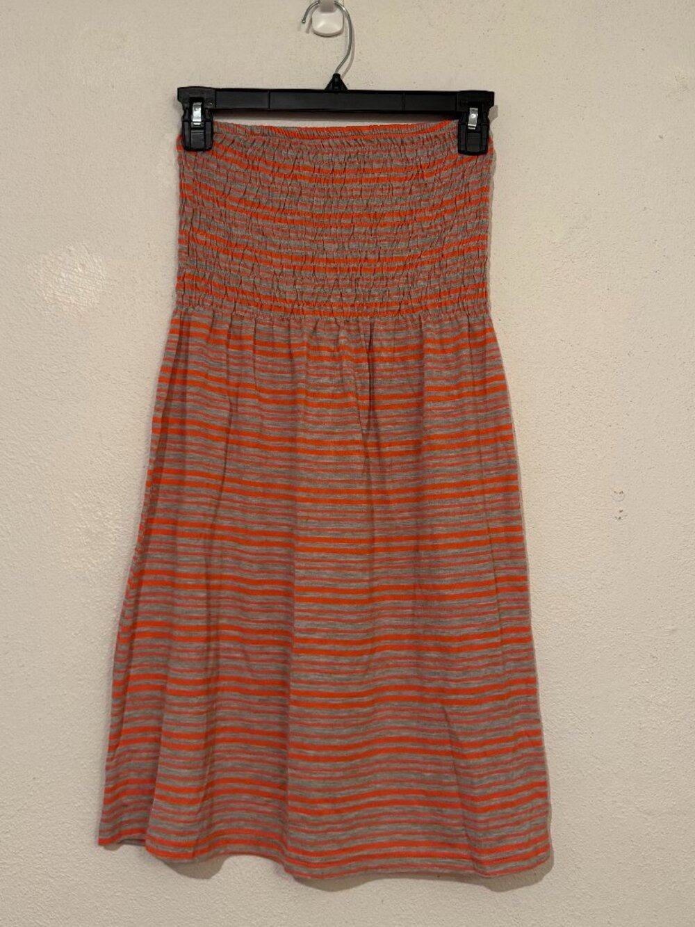 Feathers Orange & Gray Strapless Mini Sundress – Size M